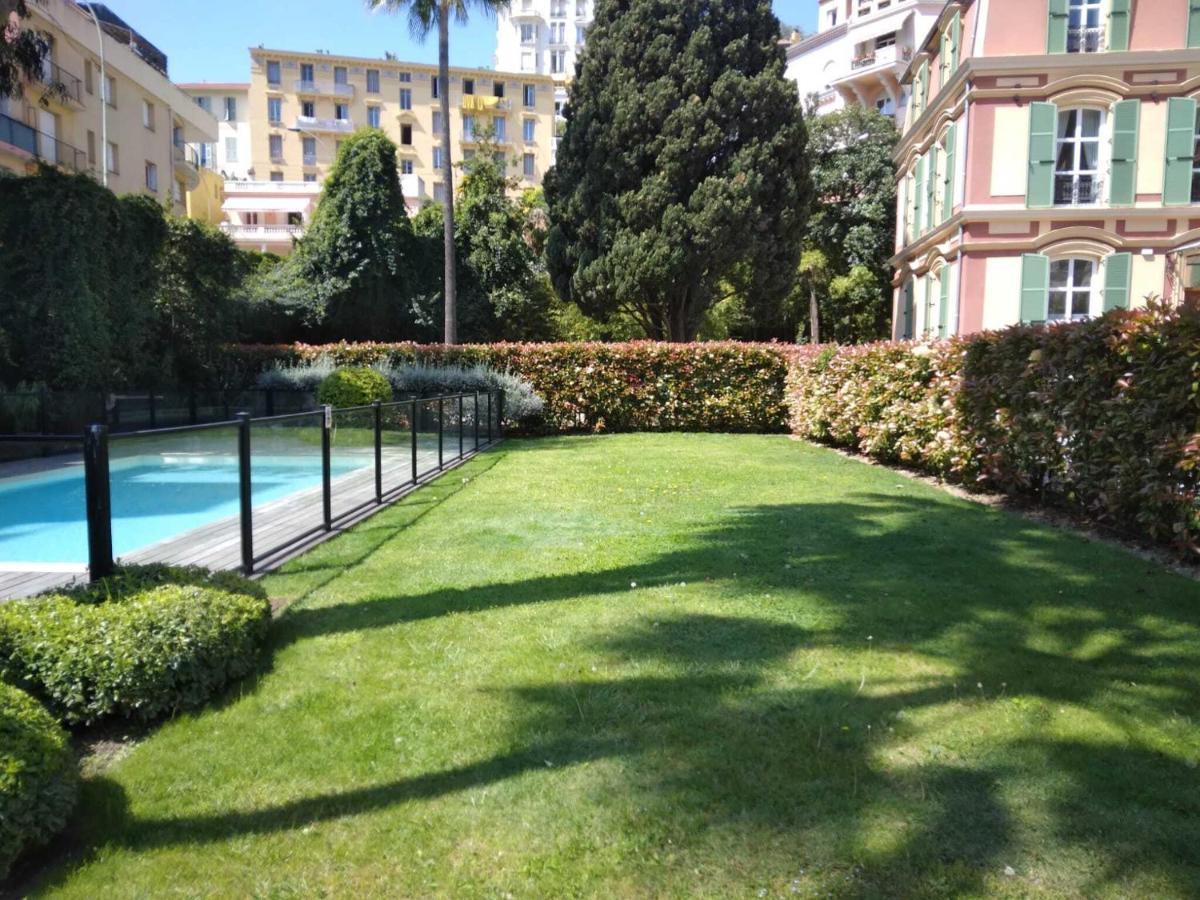 Inter Superb Studio Piscine 5 Min Gare 芒通 外观 照片